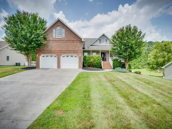 170 Sunnyfield Dr, Blountville, TN 37617