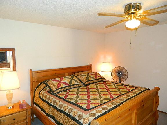 5th image of 1337 E Emerald Ave
