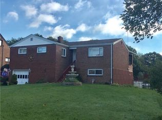 3815 McLean Dr, McKeesport, PA 15133