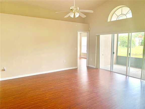 4th image of 16205 Coopers Hawk Ave