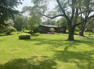 N1630 Willowbrook Rd, Lake Geneva, WI 53147