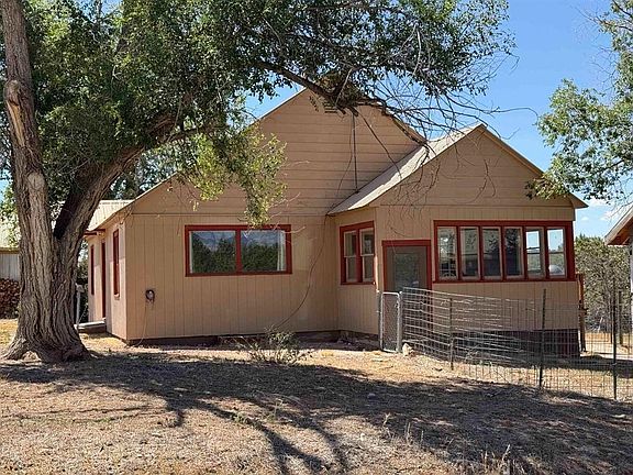 2nd image of 2001 Black Canyon Rd