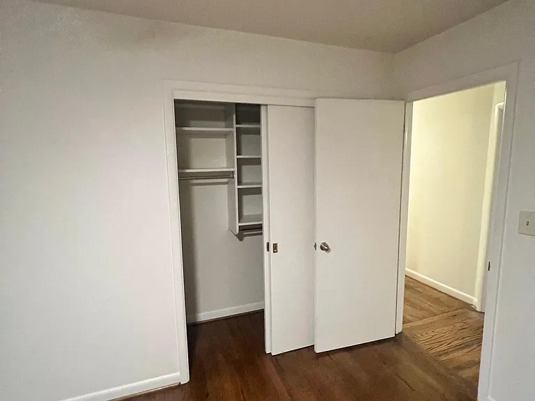 707 Warwick Rd — Photo 15