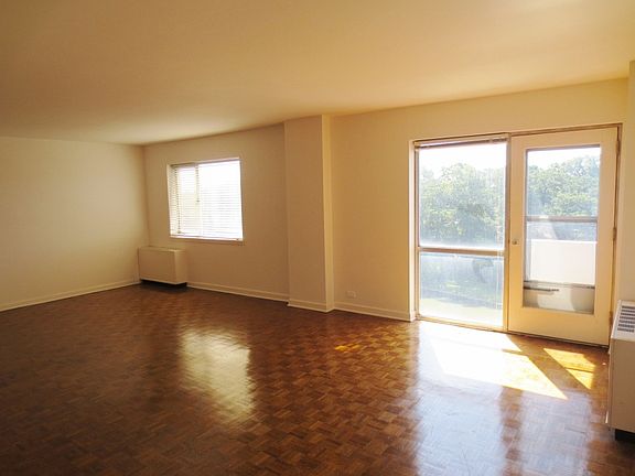 3rd image of 7320 Glenroie Ave APT 7K