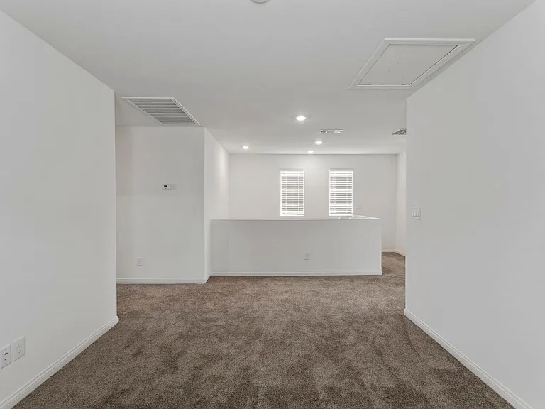 10183 Glowing Amber St — Photo 20