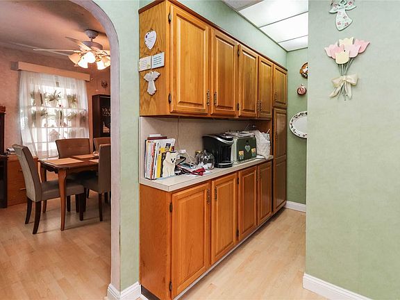 5th image of 8909 241st St