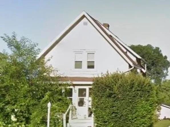 314 Grove St, Beaver Dam, WI 53916