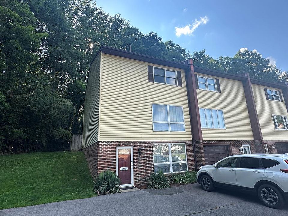 1st image of 607 Sapphire Ln