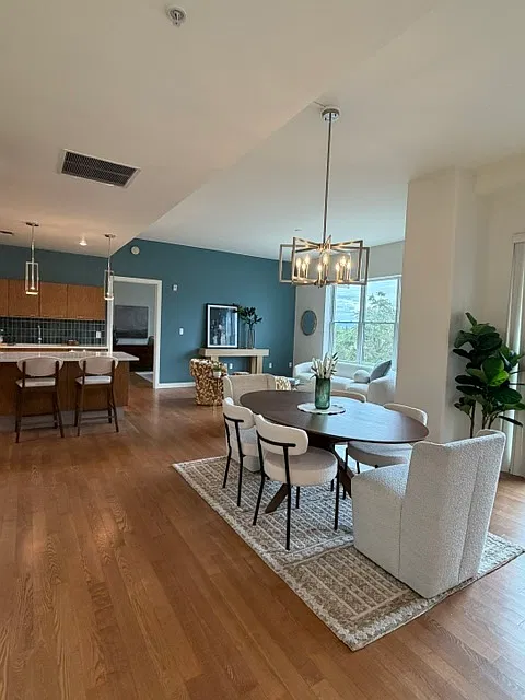 2 bed, 1133 sqft, $2,800 — Photo 4