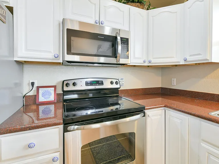 4131 Jackson Dr — Photo 26