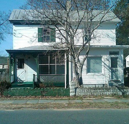 4th image of 30 South Ave