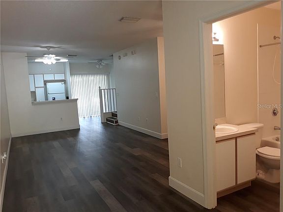 3rd image of 6026 Osprey Lake Cir