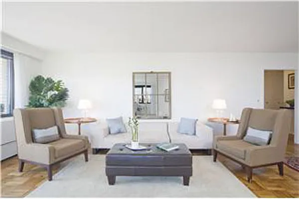 Sold by Marilyn Korn Real Estate | media 27