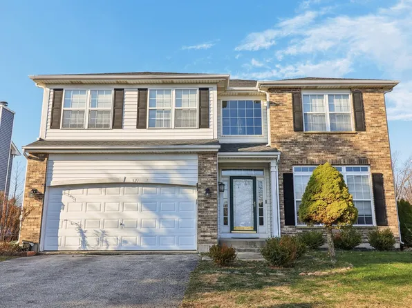521 Jackson Blvd, Grayslake, IL 60030