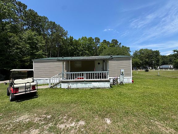 5th image of 419 Woodhaven Ln
