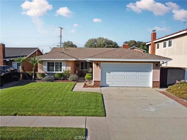 8743 Parkcliff St, Downey, CA 90242