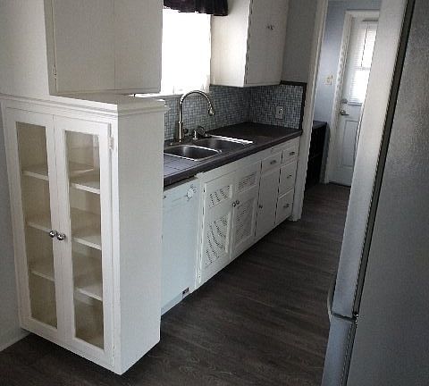 4th image of 3534 Wesley St #3534