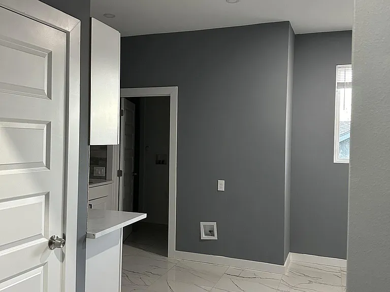 926 Centre St #4 — Photo 11