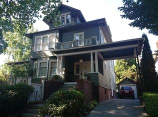 1207 19th Ave E, Seattle, WA 98112