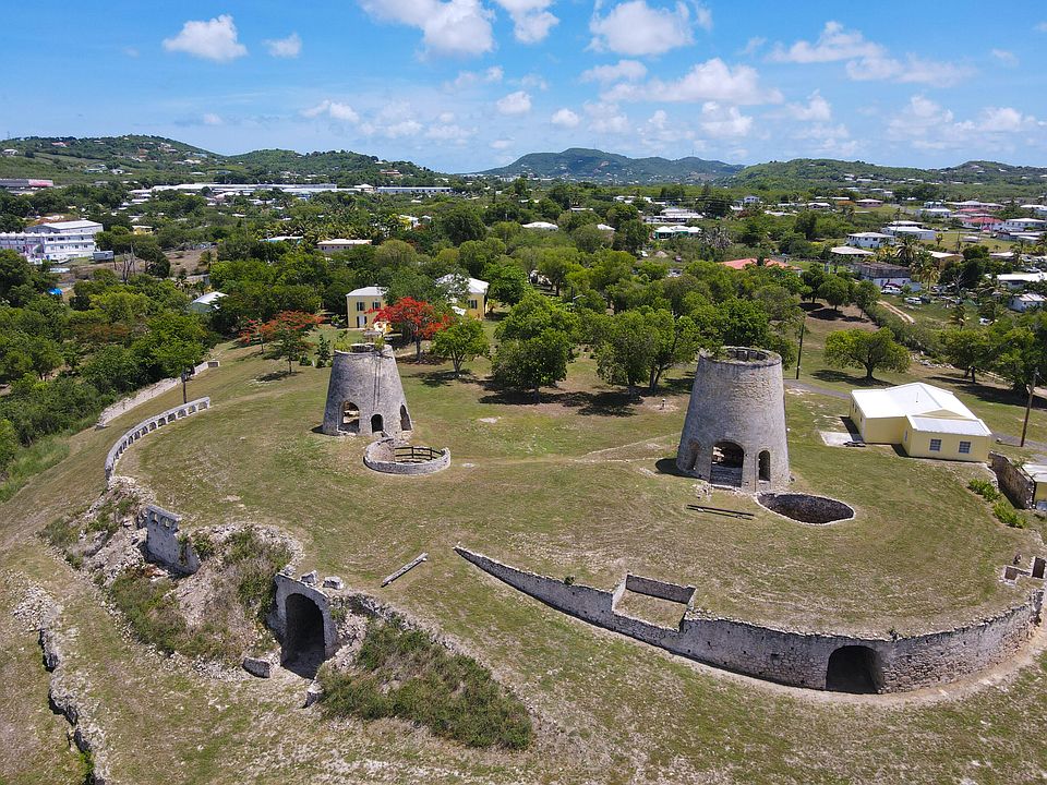 1st image of Rem & 155 Castle Coakley Qu