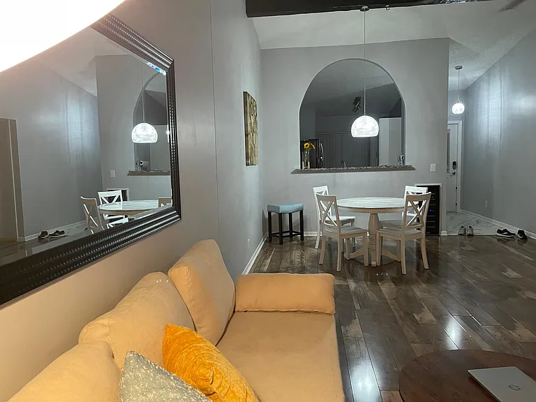 1030 Green Pine Blvd #G — Photo 10