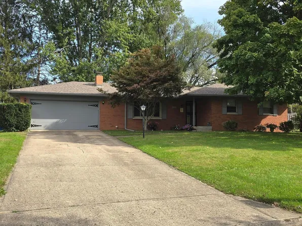 6329 Meridian Woods Blvd, Indianapolis, IN 46217