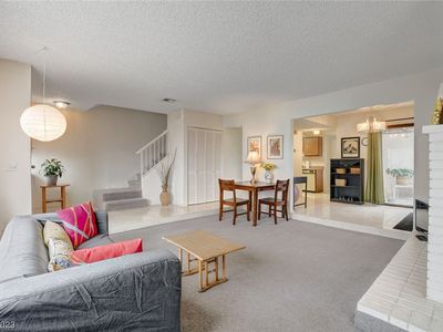 2610 Aracatuba Ave, Las Vegas, NV, 89121