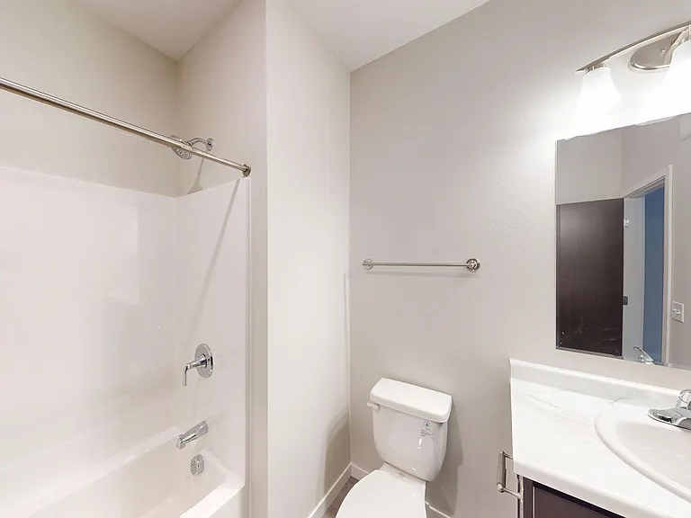 Pioneer Apartments & Townhomes — Photo 34
