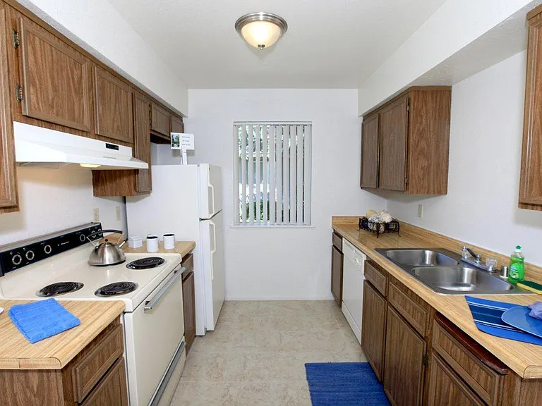 Welcome Home to The Villa Apartments! — Photo 42