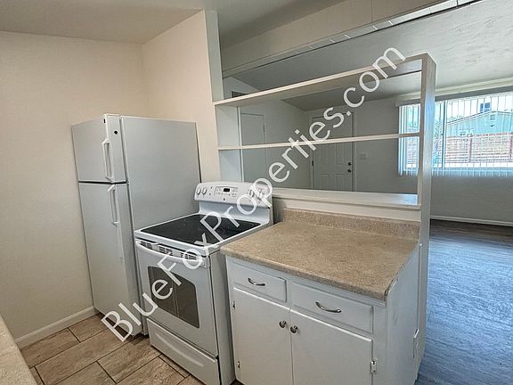 3rd image of 3514 E Blacklidge Dr #3514