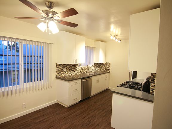5th image of 1218 N Laurel Ave APT 15