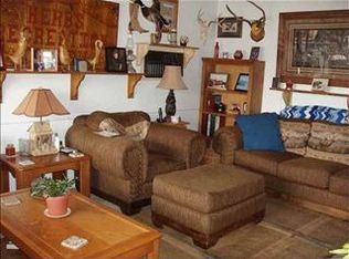 909 S 7th St, Montrose, CO 81401