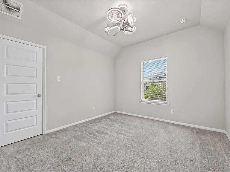 32931 Franklin Brooks Dr — Photo 31