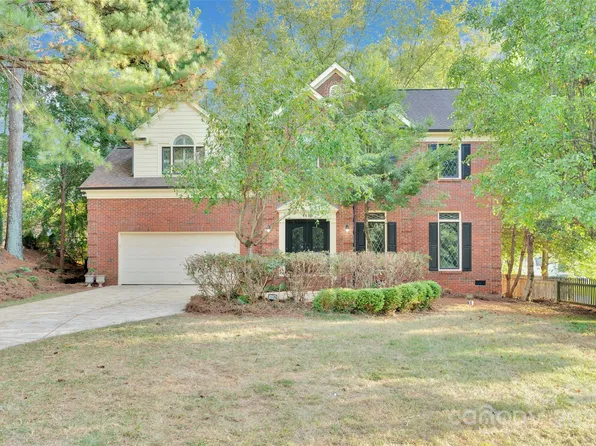 4188 Deerfield Dr NW, Concord, NC 28027