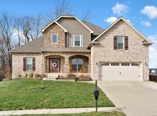 425 Clover Meadows Ct, Clarksville, TN 37043