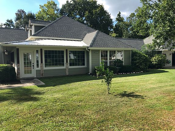 3rd image of 3023 Grace Ln