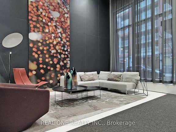 3rd image of 30 Nelson St #3002