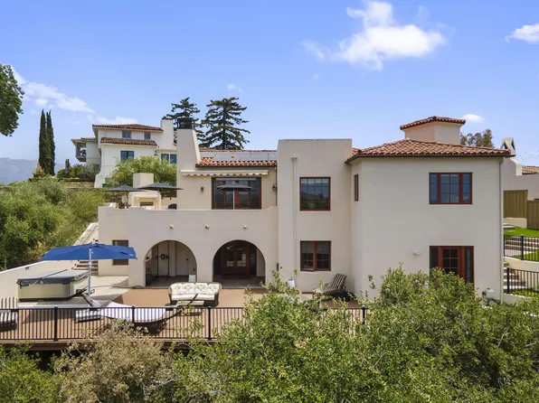 5325 Plunkett Ln, Santa Barbara, CA 93111