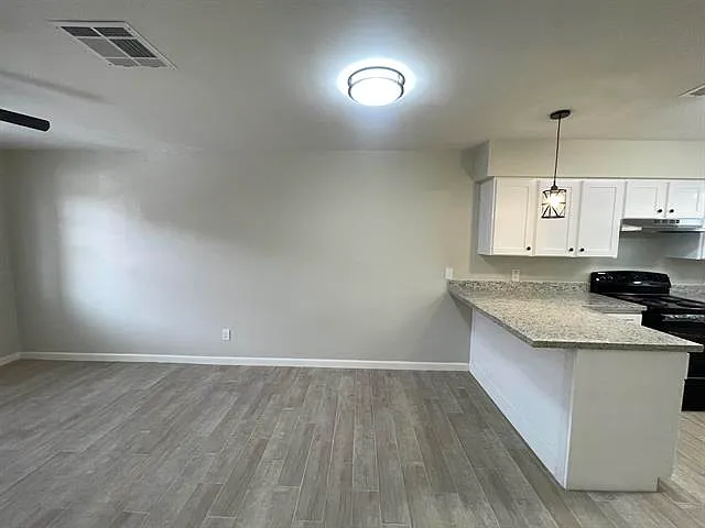 3005 E Price St #2 — Photo 4