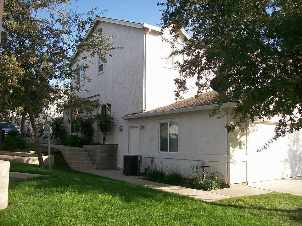 1st image of 160 Dorman Ave