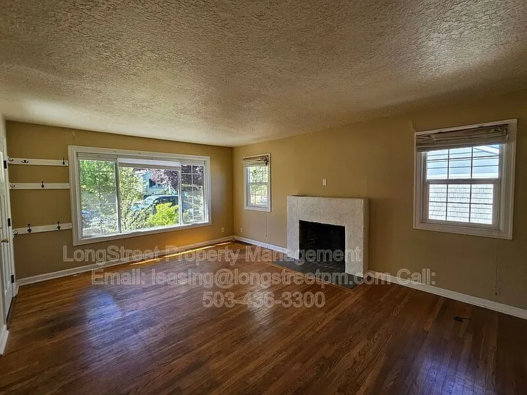 7036 N Concord Ave — Photo 10
