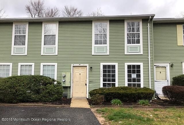 1st image of 1360 Paris Ct