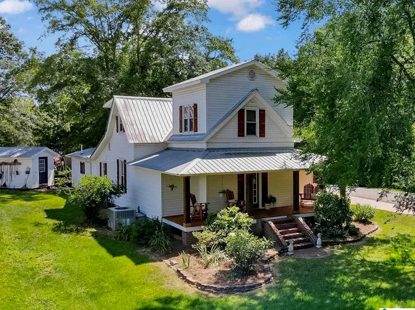 209 W Sterrett St, Columbiana, AL 35051