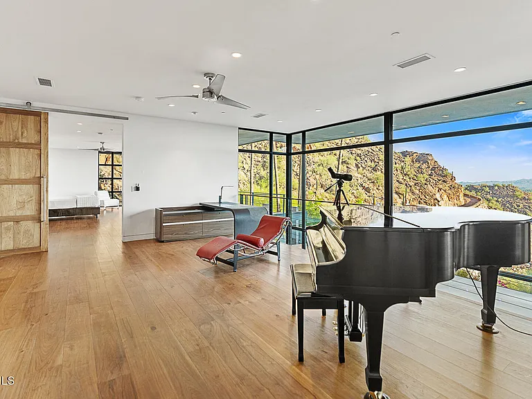 5212 E Red Rock Dr — Photo 12