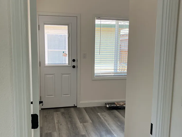 140 Fairview Dr #A — Photo 11