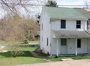 20 Franklin St, Cokeburg, PA 15324