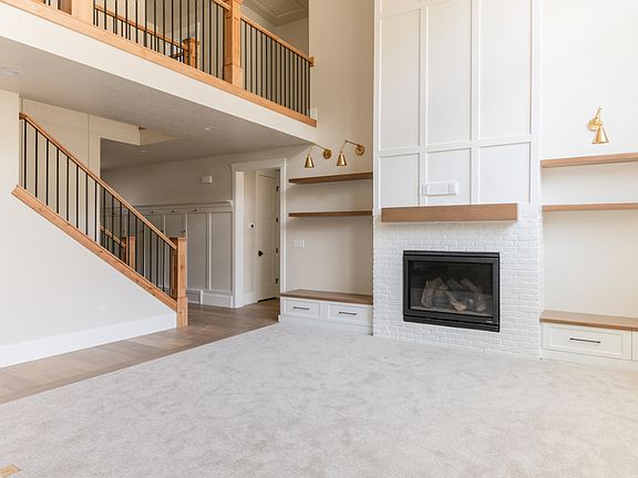2nd image of 9856 N Sorrel Dr
