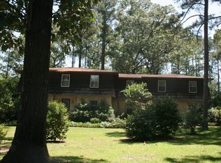 220 Beaver Run Dr, Warner Robins, GA 31088