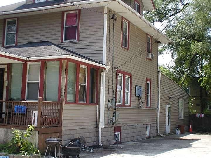 2nd image of 317 N 36th St