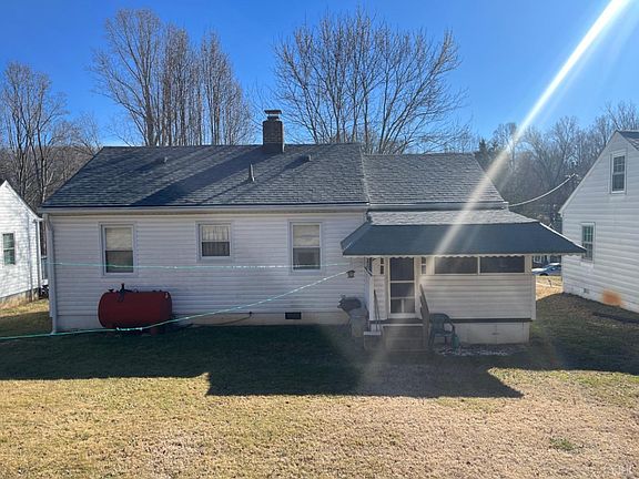 4th image of 4921 Windsor Ave